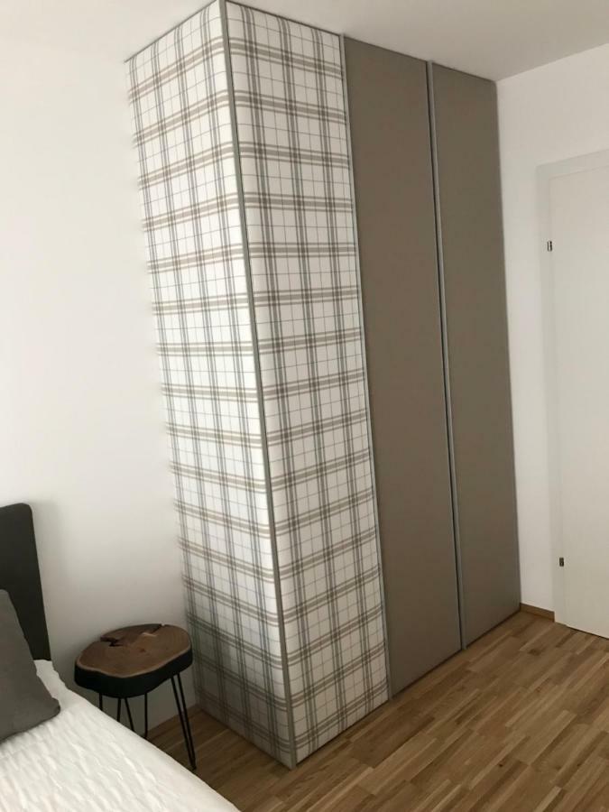 Hauptbanhof And Belvedere Two Bedroom * Vienne